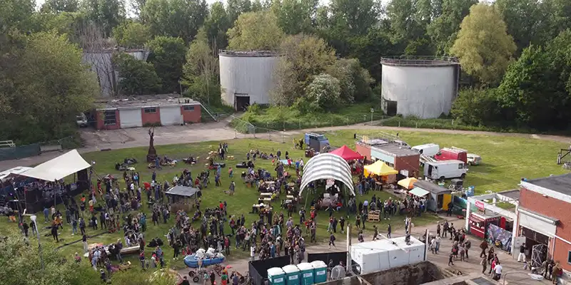 ADM feest — Het Groene Veld / ADM Noord, Amsterdam