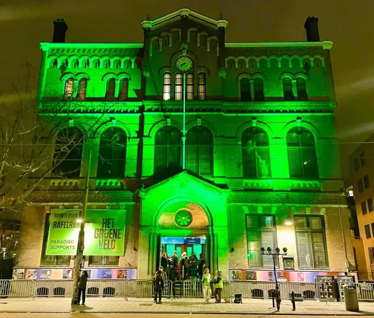 De stad kleurt groen
